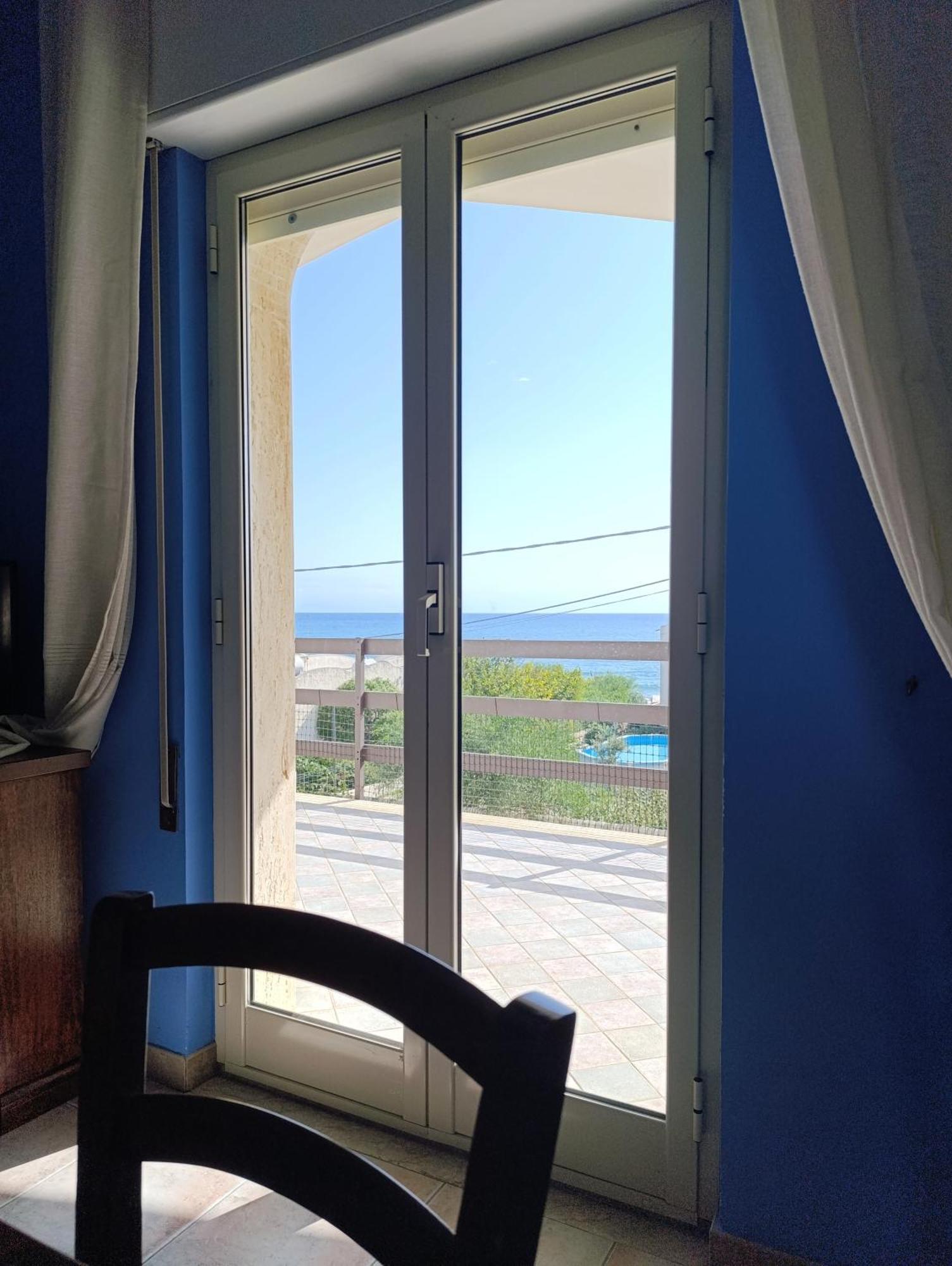 Tra Cielo E Mare - Spiaggia San Lorenzo Reitani Kültér fotó